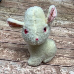 Antique/Vintage Bunny Rabbit Toy Pink Eyes Stuffed Musical Wind Up